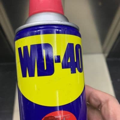 WD-40 {caption: WD-40 왔따40}