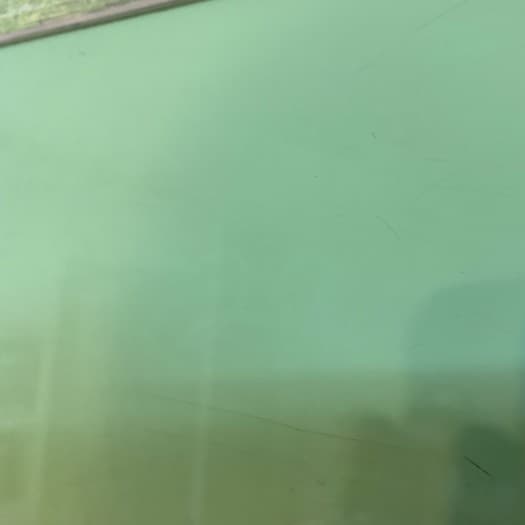 white_board_after {caption: 깨끗하게 닥은 화이트보드}